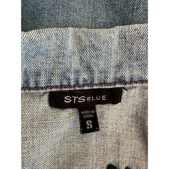 STS Blue Womens Jean Trucker Jacket Size Small Distressed Embroidered - Picture 3 of 11
